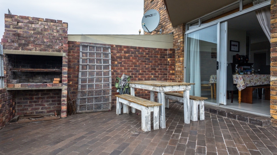 To Let 3 Bedroom Property for Rent in Plettenberg Bay Central Western Cape